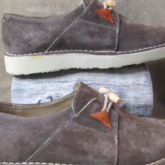 Hush Puppies Suede Mens Shoes Brown US Size 9 Natural Button Up MINT Condition - Picture 12 of 16